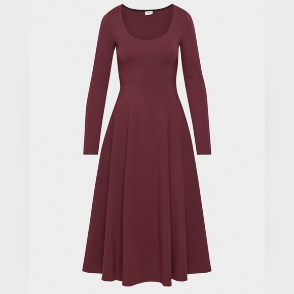 Babaton Dresses & Skirts - NWT Babaton Leda Ponte Dress in Sumac Burgundy XS